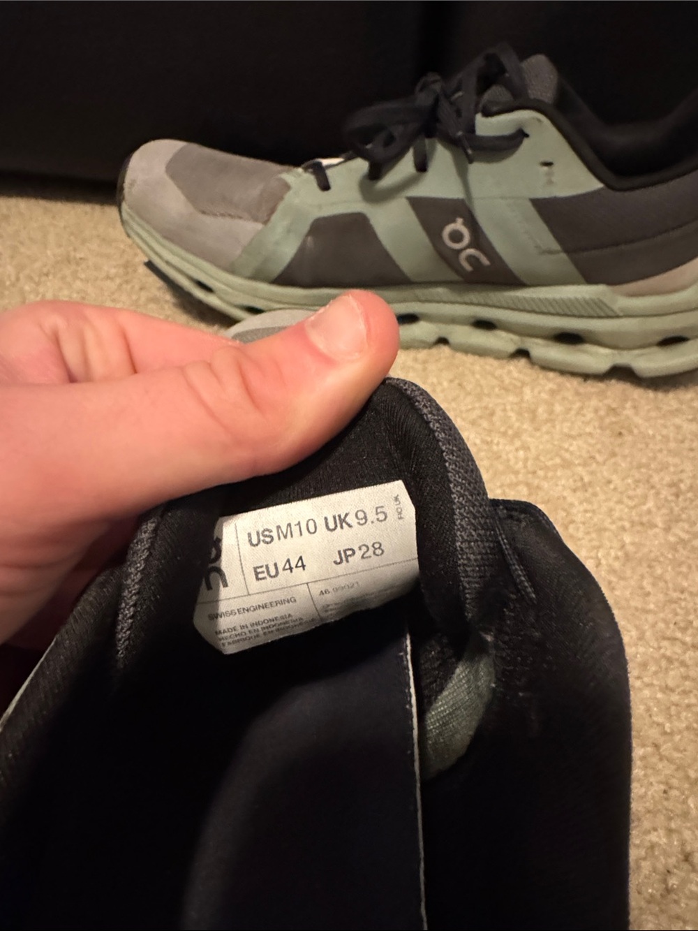 On Cloud CloudRunner Men's Gray and Mint Green Running shoes - Picture 4 of 4